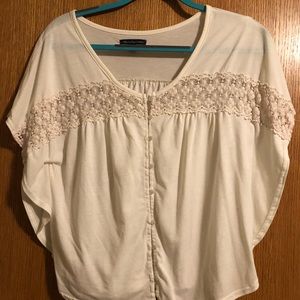 American Eagle cream button short sleeve